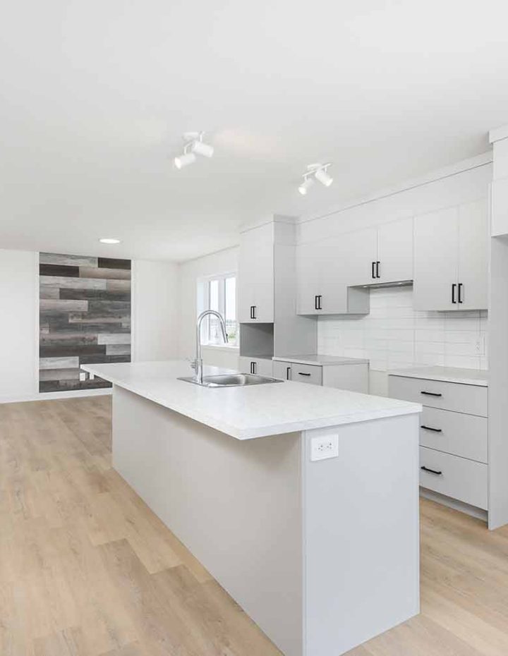 cuisine-blanche-appartement-valleyfield